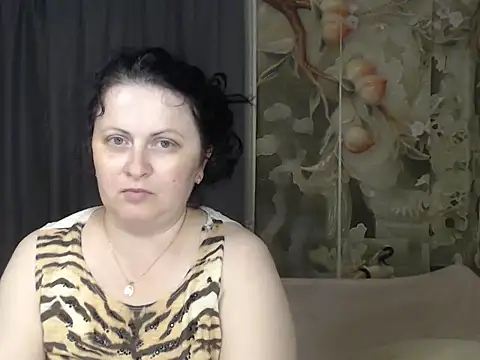 Lillian2 online show from July 16, 1:55 am