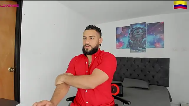 Louis marley   online show from December 31, 9:17 pm