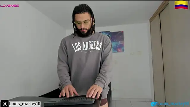 Louis marley   online show from October 12, 3:55 pm