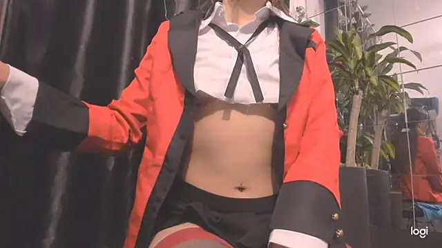 MYFAVOURITESTRAGER online show from December 6, 4:25 am