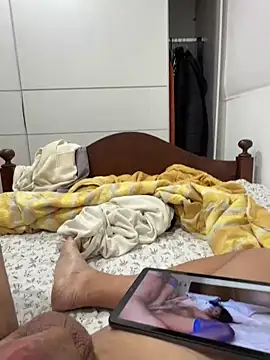Snapshot of Vieira963 chatting on June 6, 3:17 pm Vieira963 online show from June 6, 3:17 pm
