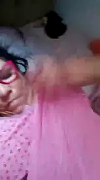 Delicy1 online show from January 8, 11:32 am