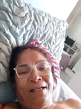 Delicy1 online show from March 7, 12:45 pm