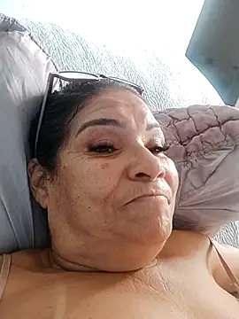 Delicy1 online show from February 21, 8:21 pm