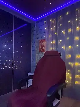 Queen of pain online show from December 18, 6:08 am