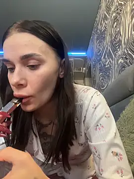 Queen of pain online show from February 28, 8:15 am