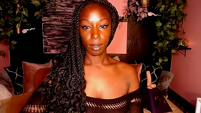 Snapshot of aliviab chatting on November 9, 12:58 pm aliviab online show from November 9, 12:58 pm