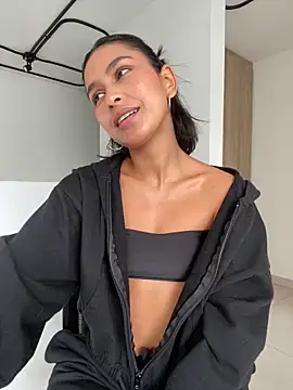 Snapshot of AnaRoxane_ chatting on January 24, 4:49 pm AnaRoxane online show from January 24, 4:49 pm
