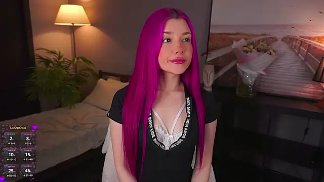 ShirleyCarolyn online show from December 16, 7:43 pm