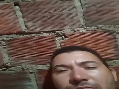 Snapshot of w31 chatting on October 23, 12:10 am w31 online show from October 23, 12:10 am