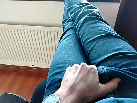 jk1981jk online show from March 12, 4:24 pm