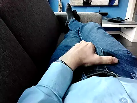 jk1981jk online show from March 16, 4:12 pm