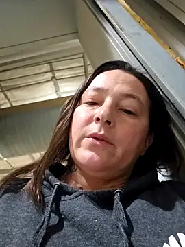 angelbaby1998 online show from December 14, 4:34 am