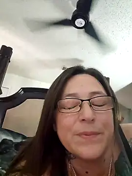 angelbaby1998 online show from December 22, 5:32 pm