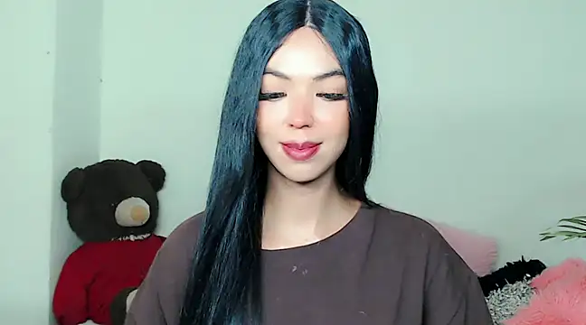 Tanedra collings online show from December 5, 7:05 am