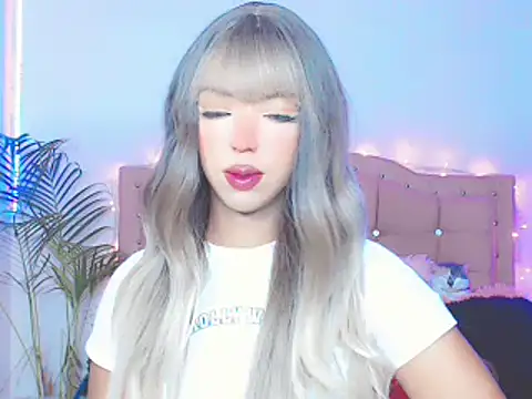 Tanedra collings online show from January 11, 6:23 pm