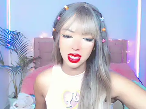 Tanedra collings online show from January 18, 5:10 am