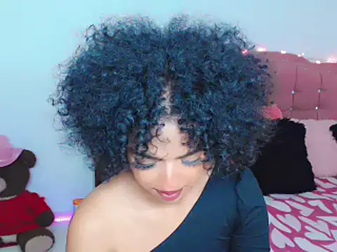 Tanedra collings online show from February 22, 6:28 am