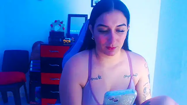 liz dirty online show from November 19, 10:43 pm