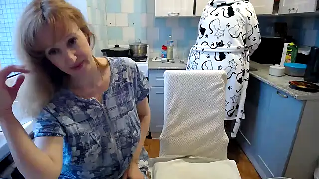 Snapshot of DonnaMagdalena chatting on January 15, 7:05 am DonnaMagdalena online show from January 15, 7:05 am