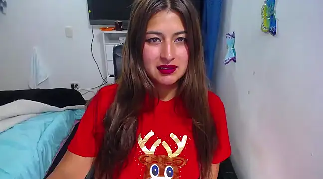 Snapshot of Yunhot_ chatting on December 14, 4:45 am Yunhot  online show from December 14, 4:45 am