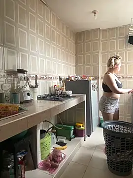 Celestedubois online show from October 30, 4:52 pm