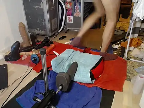 natjuk online show from October 4, 6:50 pm