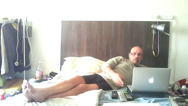 dazuk4513 online show from May 11, 4:04 pm
