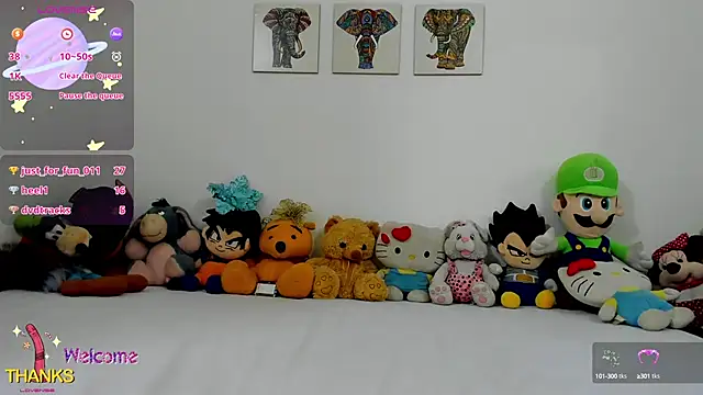 Amy jones77 online show from March 4, 9:54 pm