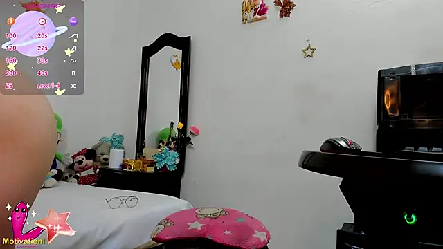 Amy jones77 online show from March 19, 7:06 pm