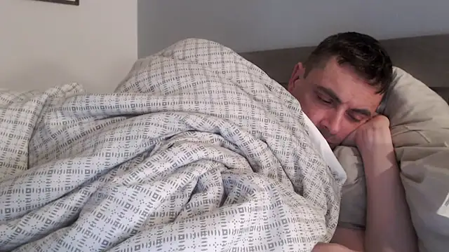 Snapshot of freddy0222222 chatting on December 26, 7:03 am freddy0222222 online show from December 26, 7:03 am