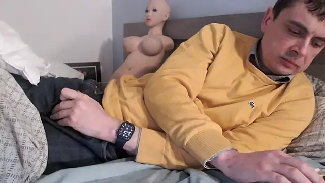 Snapshot of freddy0222222 chatting on January 28, 11:49 am freddy0222222 online show from January 28, 11:49 am