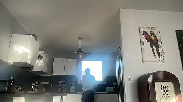 freddy0222222 online show from March 18, 7:33 am