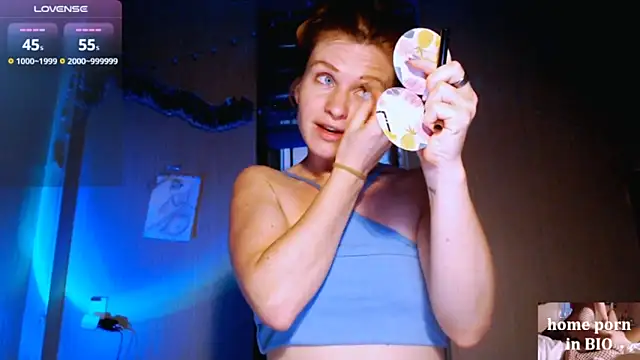 Cassie Wild online show from March 10, 1:21 pm