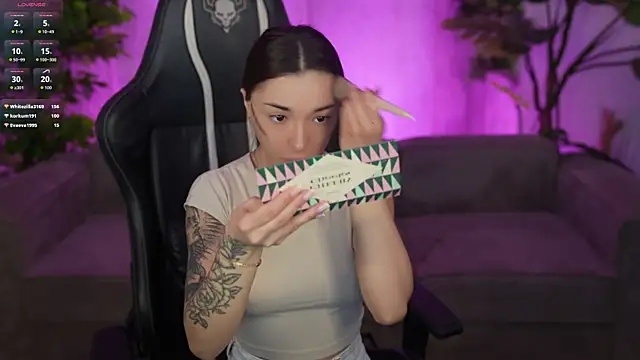 Jasmine Flow online show from April 21, 6:52 am