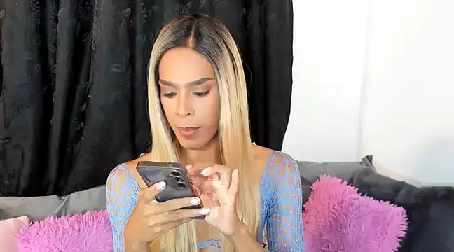 SKYLAROSSE online show from December 22, 2:17 am