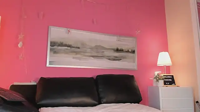 Tiffanysurez  online show from February 20, 1:08 pm