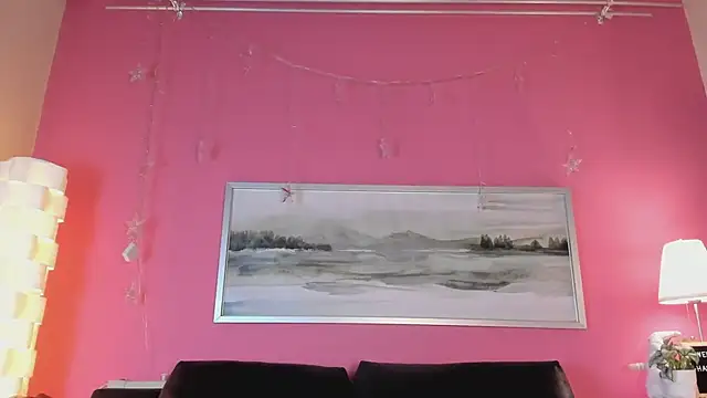 Tiffanysurez  online show from February 26, 1:08 pm