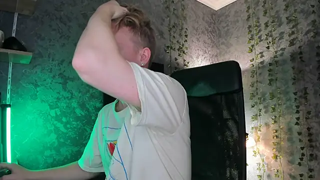 AlexxSweet online show from November 27, 8:38 am