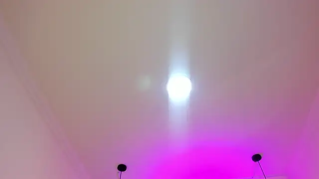 nalalye cruzz  online show from March 12, 3:56 am