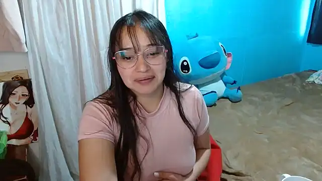 clarisse69 online show from December 13, 9:20 pm