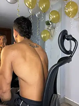 ARON TAYLER01 online show from February 28, 12:42 pm