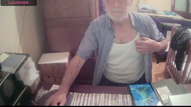 terrybare online show from March 5, 6:23 pm