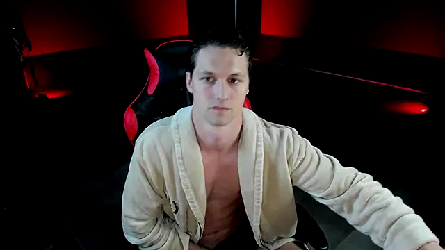 Snapshot of dirty-boss chatting on September 27, 2:55 pm dirty-boss online show from September 27, 2:55 pm