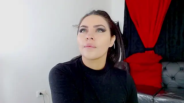 misslombana online show from March 28, 3:39 am