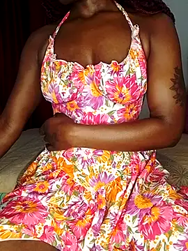 NicRaisaa online show from October 2, 3:57 am