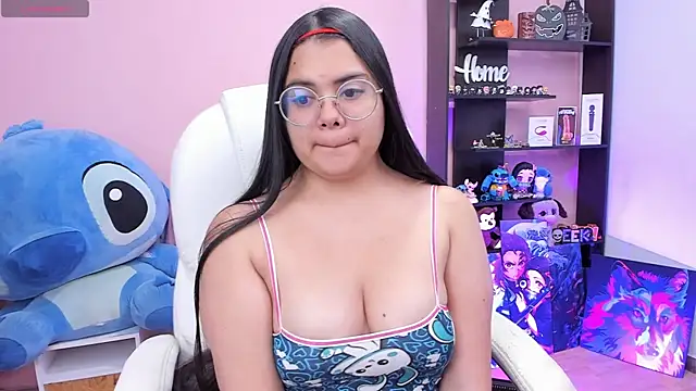 esmeralda112 online show from April 16, 8:59 am