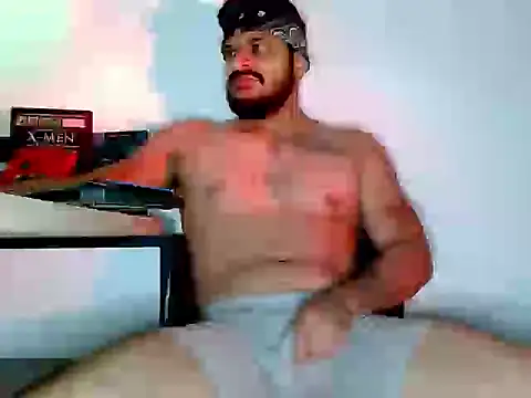 marcusphoenix666 online show from May 25, 2:23 pm