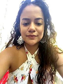 Snapshot of demonaughtyyy chatting on November 1, 8:55 pm demonaughtyyy online show from November 1, 8:55 pm