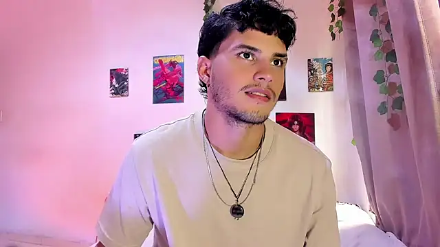 Snapshot of Nekoboy01 chatting on December 27, 6:53 pm Nekoboy01 online show from December 27, 6:53 pm